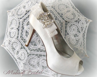 Bridal shoe clip, wedding shoe clip, bridesmaid shoe clip, rhinestone shoe clip, shoe clip