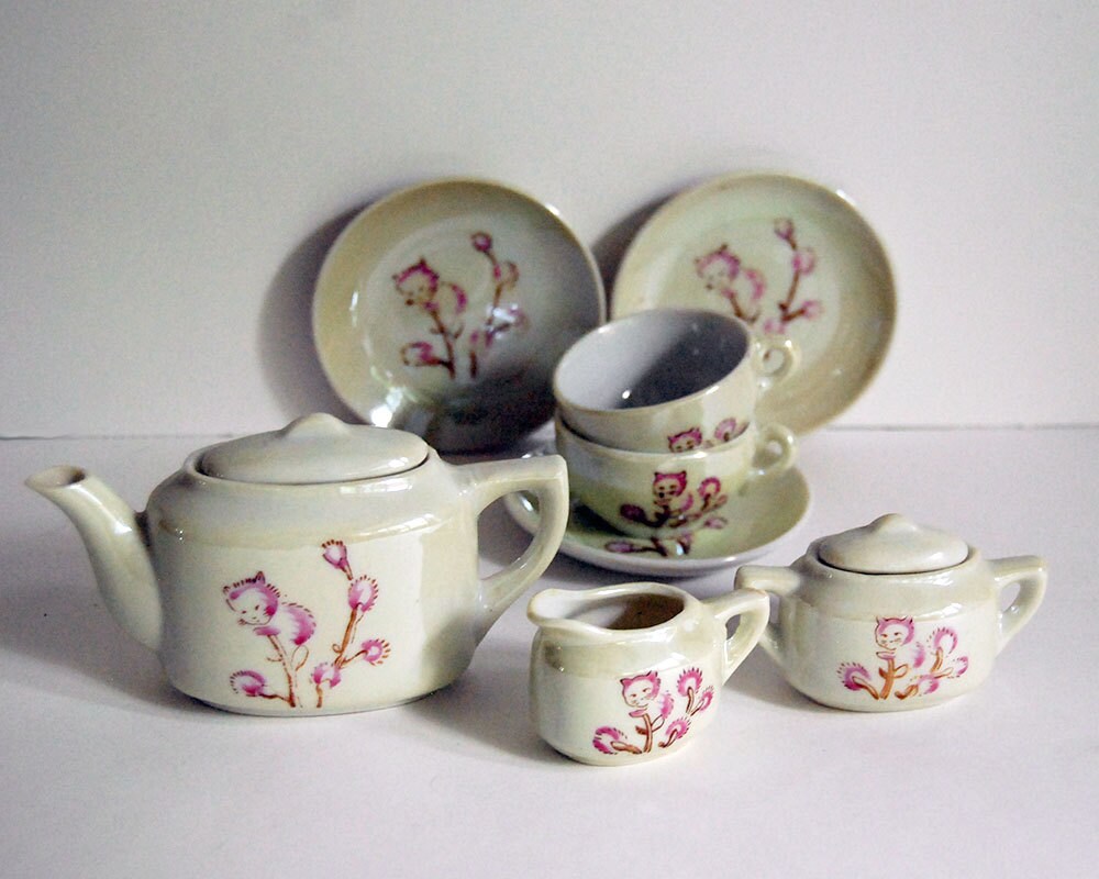 miniature japanese tea set