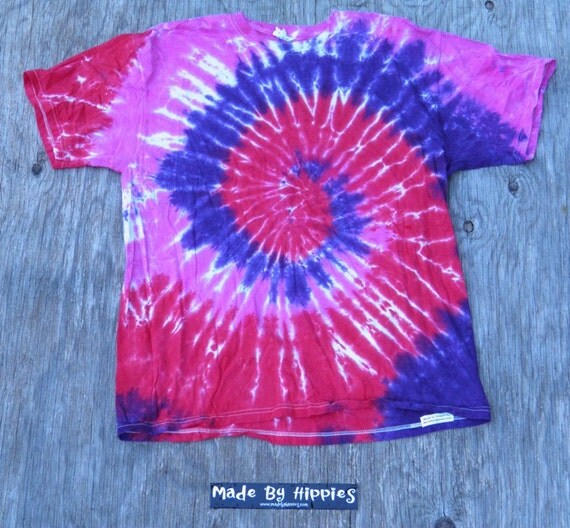 Purple Red and Pink Spiral Tie Dye T-Shirt Jerzees Size XL