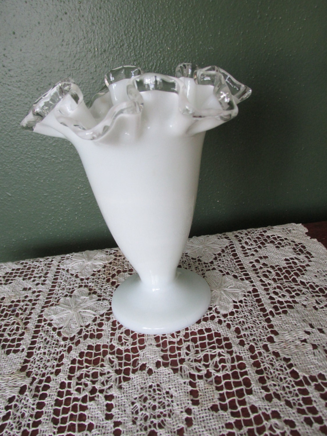 Fenton Silver Crest Milk Glass Vase 7 Inch 8612