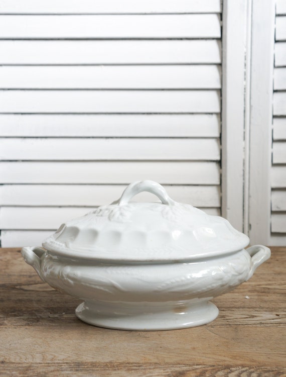 White ironstone tureen by OliverandRust on Etsy