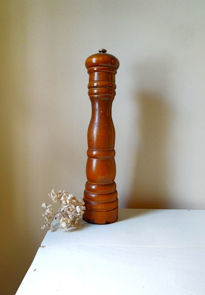 Vintage Wood Pepper Mill, Extra Tall, Made by Peugeot, France Haute Juice