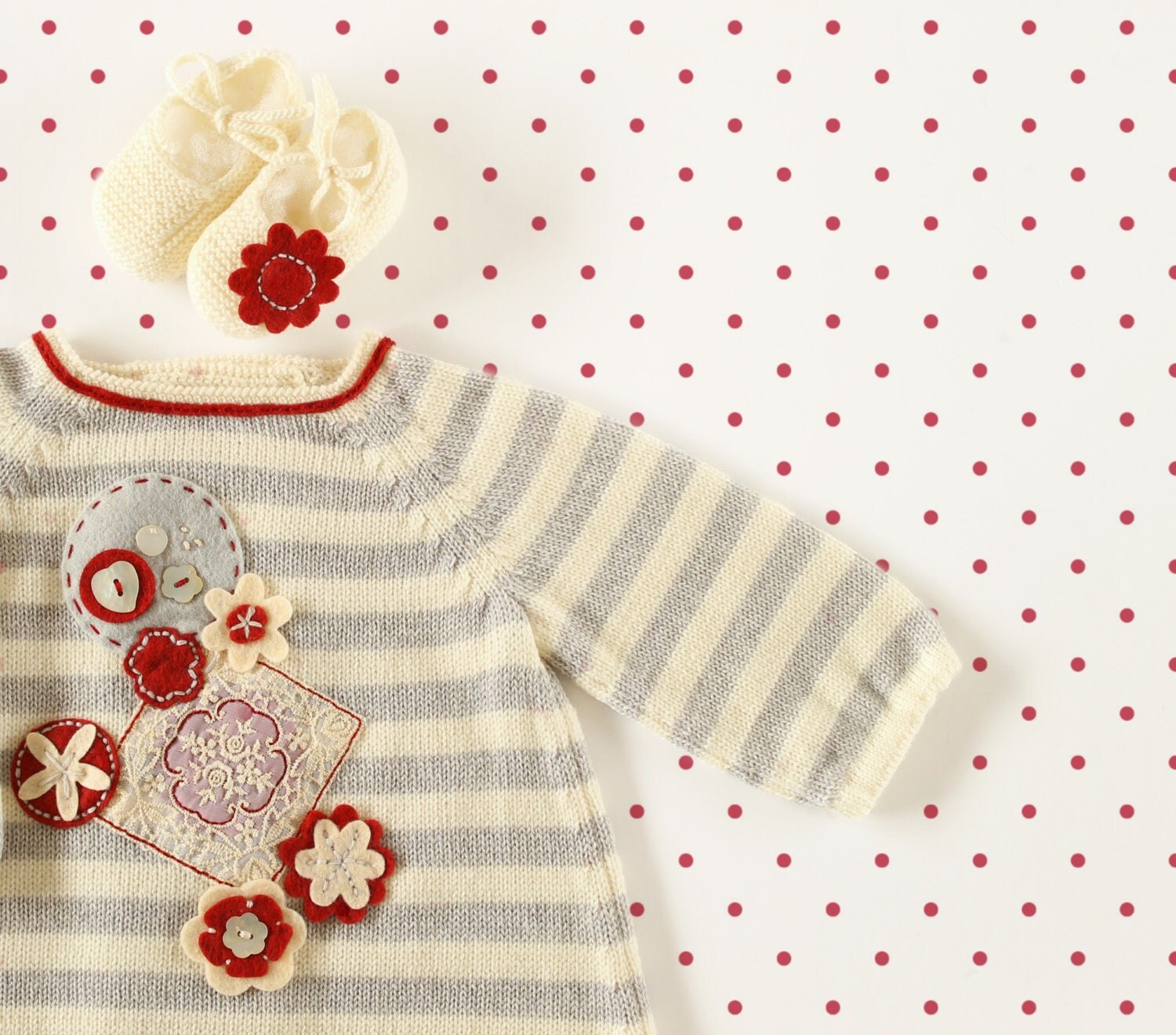 knitted striped baby dress shoes in gray and pearl with