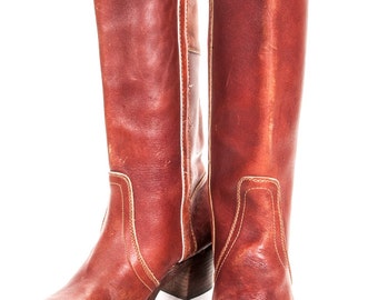 Womans Disco Boot Size 7