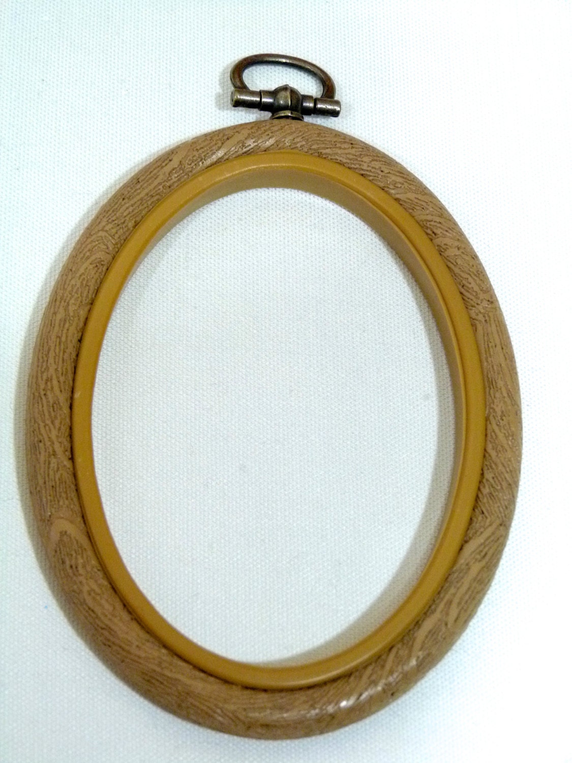 25 x 35 oval flexi hoop embroidery hoop by creativecraftsupplys 25 x 35 oval flexi hoop embroidery hoop by creativecraftsupplys