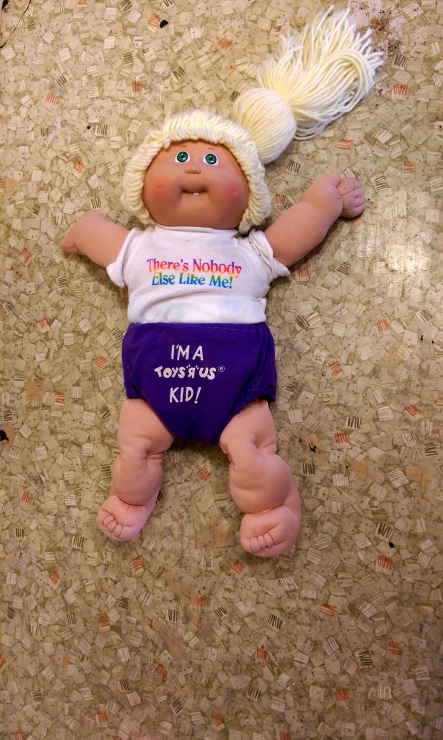 cabbage patch 80s doll