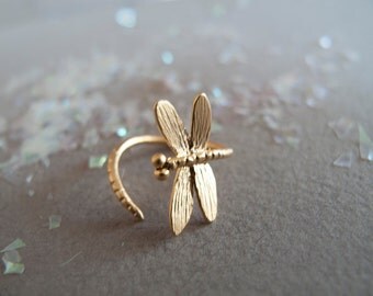 Gold Dragonfly Ring - Adjustable ring - Gift for her