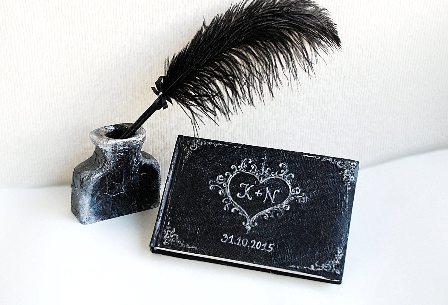 Personalized guest book Black and silver Black by Indrasideas