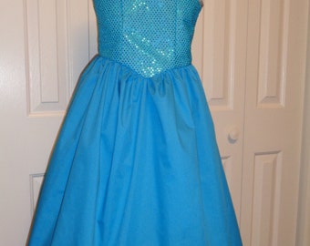 Frozen Elsa dress Disney inspired Little Girl size 5/6 Play Dress and ...