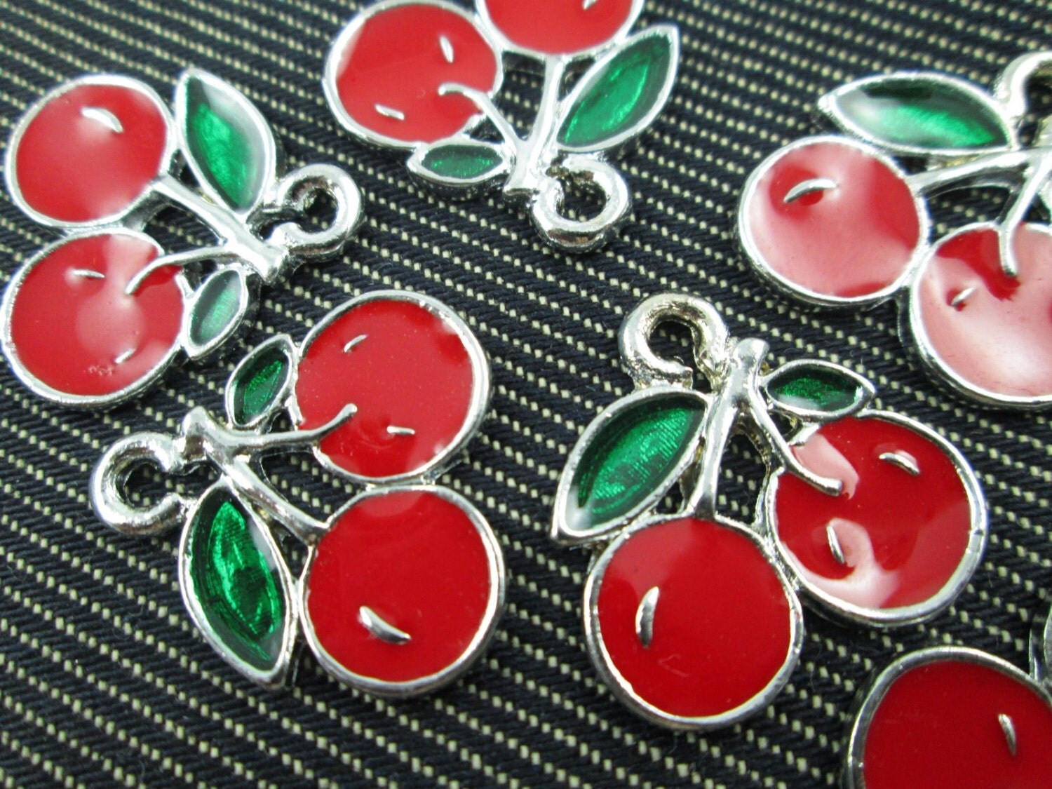 Cherry Charms Enamel 5 count CT 0292