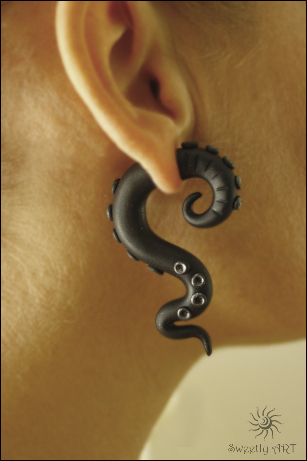 Black fake gauges tribal style tentacle earrings octopus