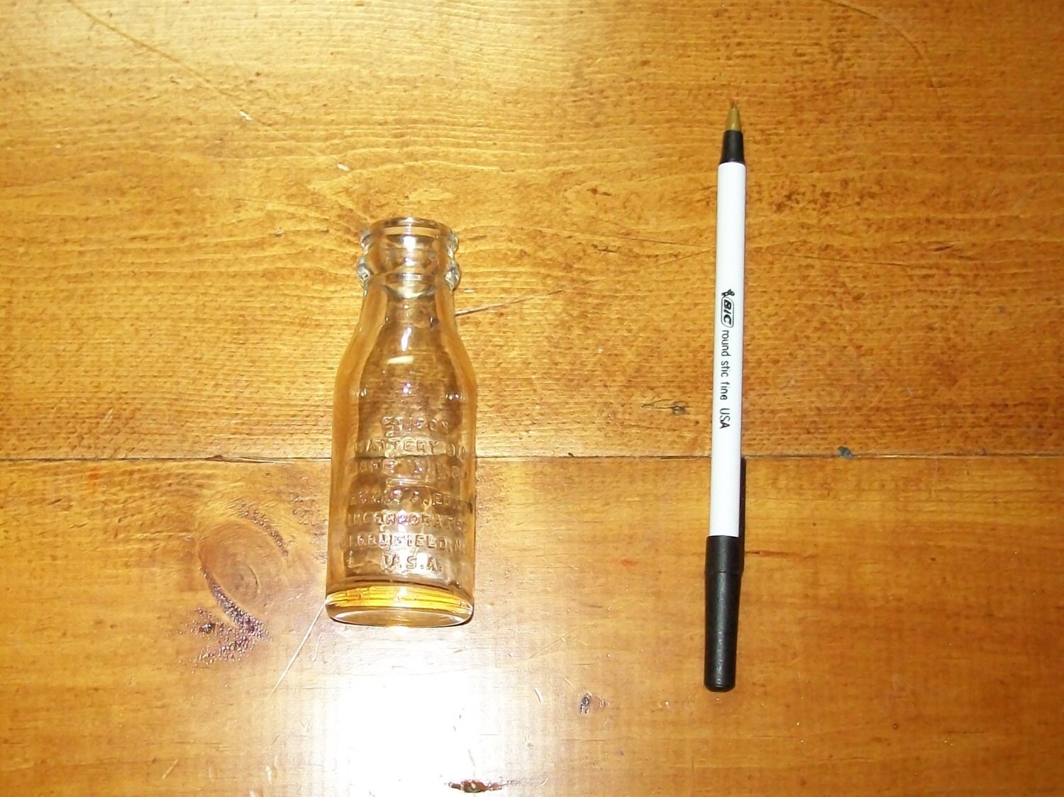 Vintage Edison Battery Oil Bottle marked Thomas A. Edison
