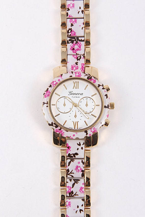 Floral Blossom Watch by TrendsandFinds on Etsy