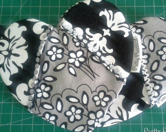 Heart Oven Mitts - In the Hoop Machine Embroidery Design 7x7 + 8x8