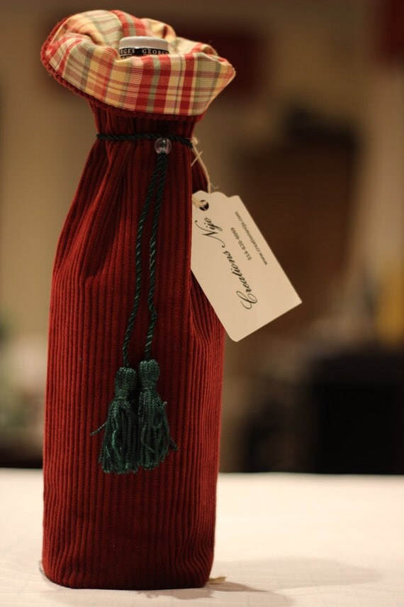Elegant wine gift bag by CreationsNijo on Etsy
