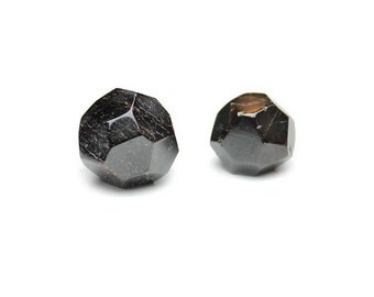Garnet Faceted Polished Mineral Specimen .5-1" | 1 piece