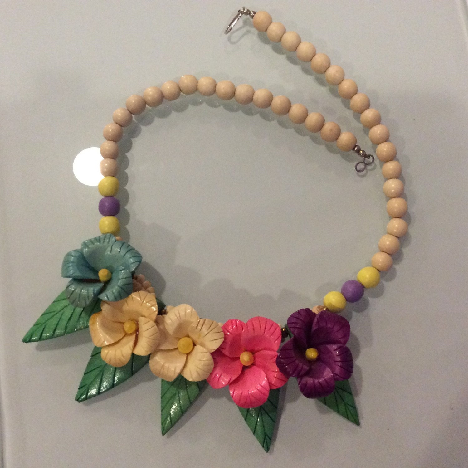 vintage wood beads necklace with carved flowers by VintageOrder