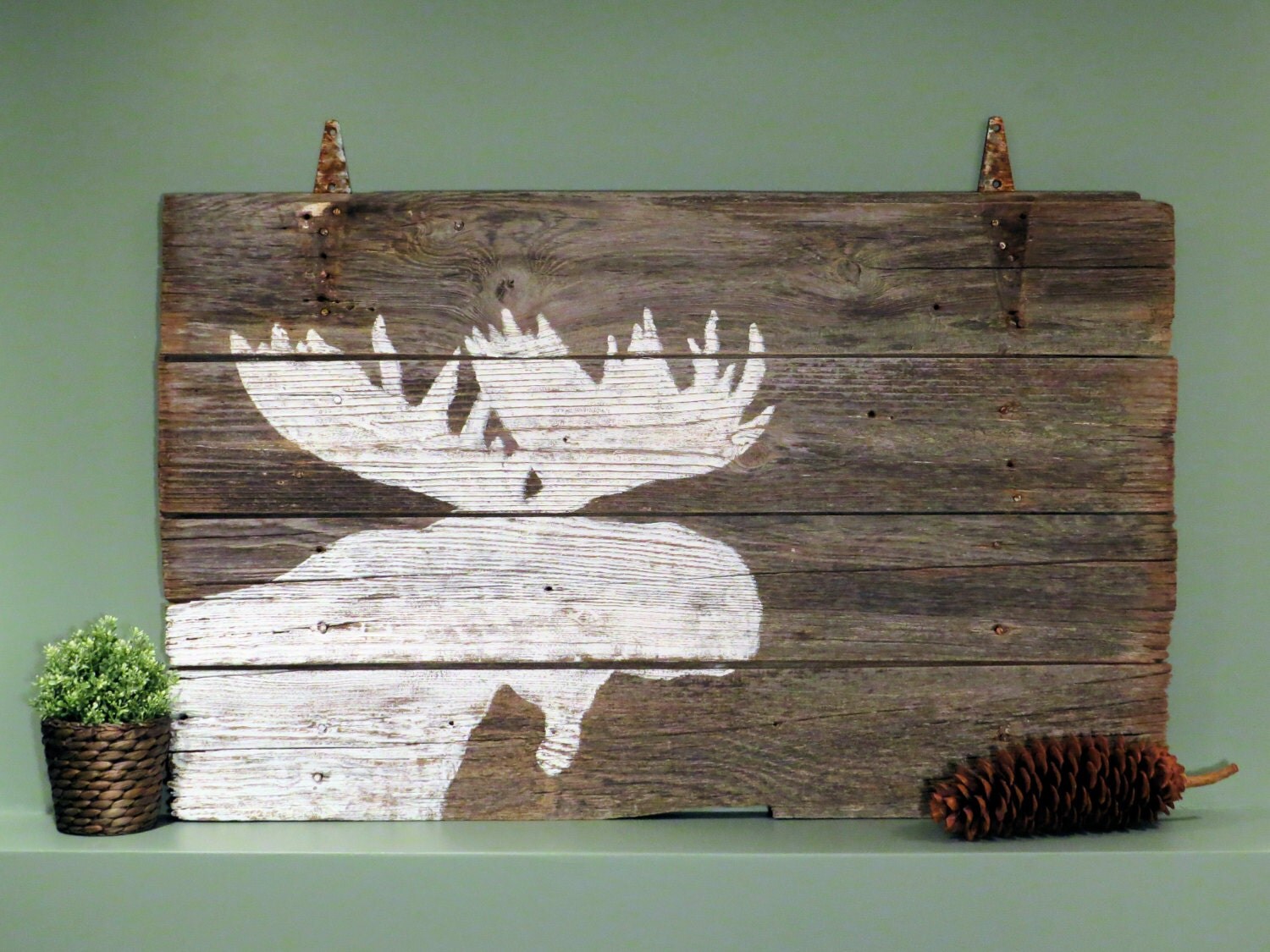 Rustic Reclaimed Barn Wood Wall Art White Moose