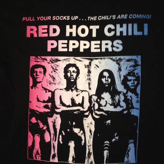 Vintage Red Hot Chili Peppers T-Shirt by FreaksceneVintageTs