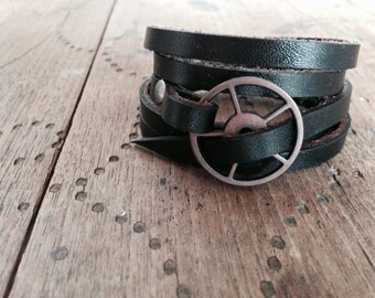 FREE SHIPPING - Leather Wrap Bracelet in Black leather with Copper buckle