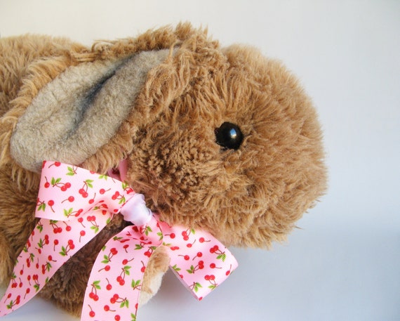 vintage gund stuffed rabbit