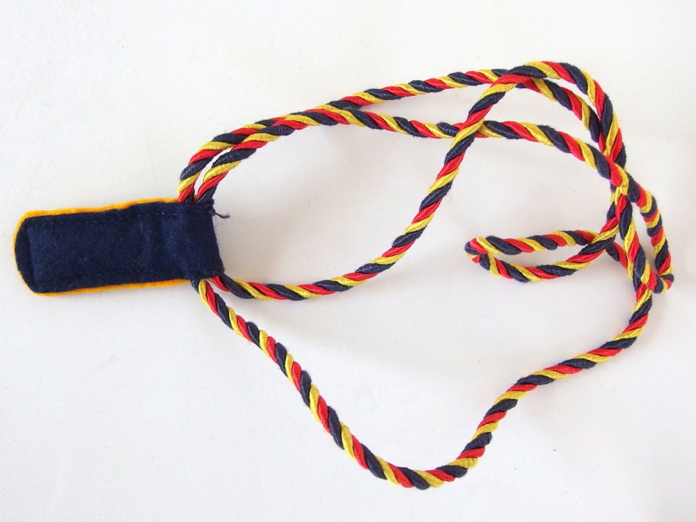 Vintage elos Boy Scout Den Chief Shoulder Cords and Epaulet