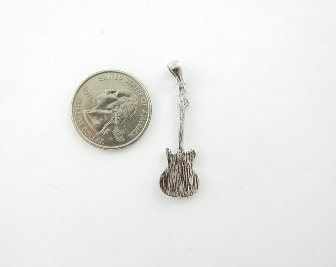 Small Silver-tone Guitar Pendant