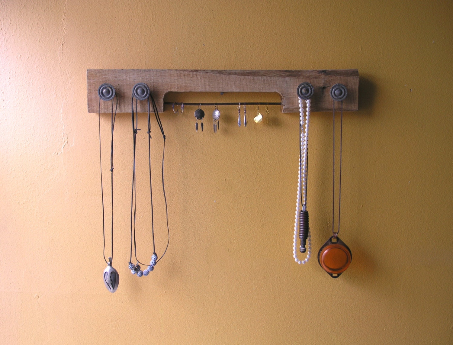 Wood Jewelry Hanger Reclaimed Pallet Wall Hanger by PaulaArt