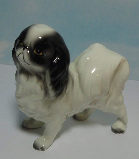 Vintage Japanese Spaniel Dog Japanese Chin Dog Figurine 