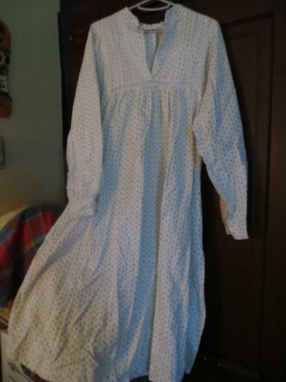 Mid century womens flannel long granny nightgown Etsy Flannel women