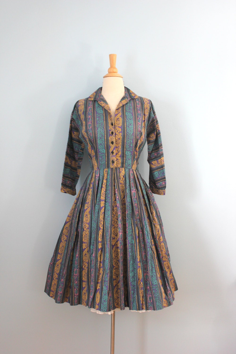 1950s cotton shirtwaist dress  50s striped print dress 