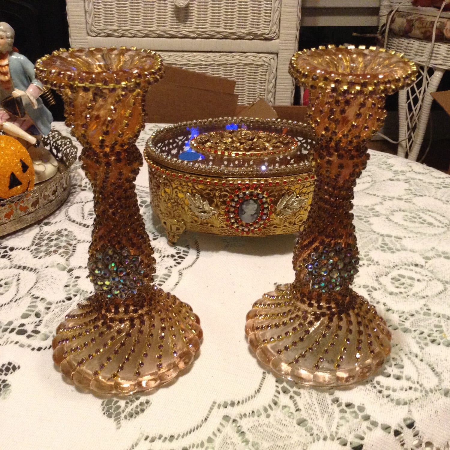 Pink rhinestone studded candle holder with large jewels