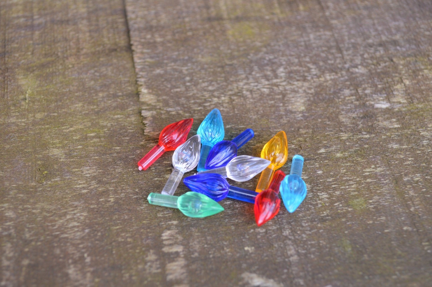 Extra Bulbs Vintage Style Ceramic Christmas Tree Plastic