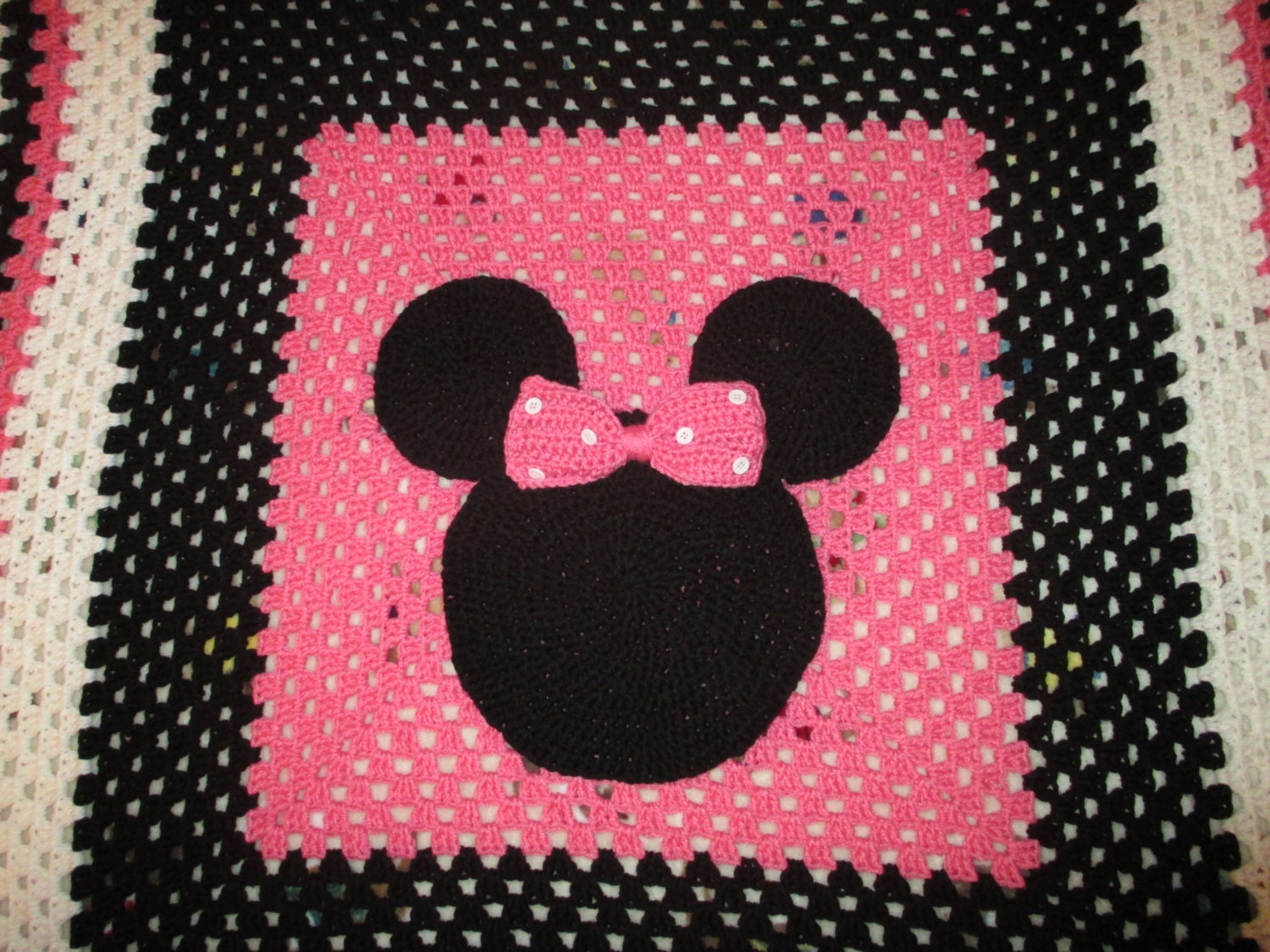 Free Crochet Pattern Minnie Mouse Afghan | Joy Studio Design Gallery