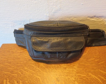 Popular items for Leather Fanny Pack on Etsy
