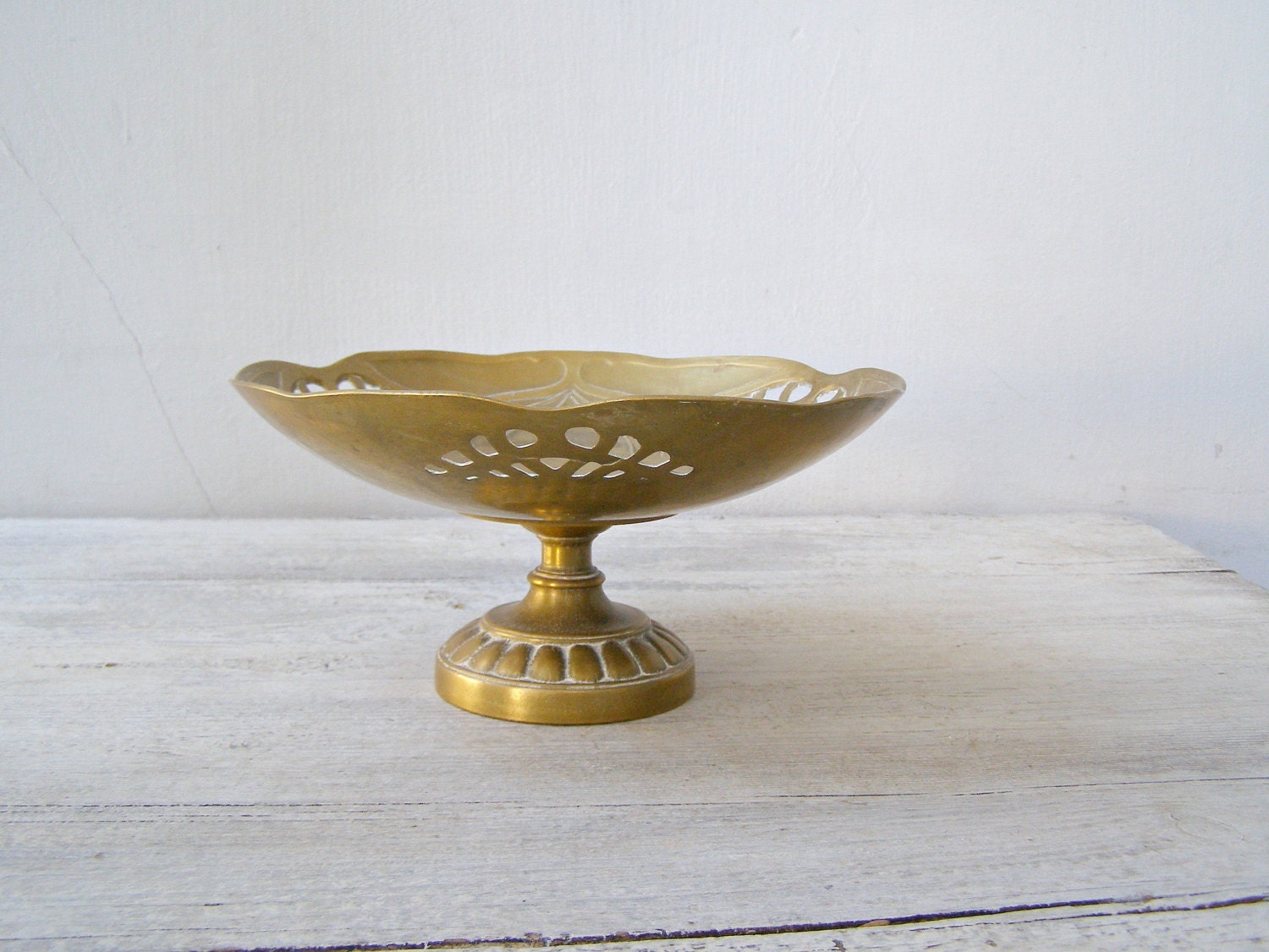 Art Deco Brass Footed Fruit Bowl Wedding Decorative Display