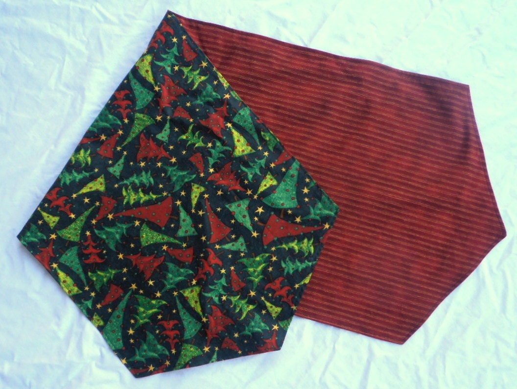 christmas tree table runner green table runner red table christmas tree table runner green table runner red table