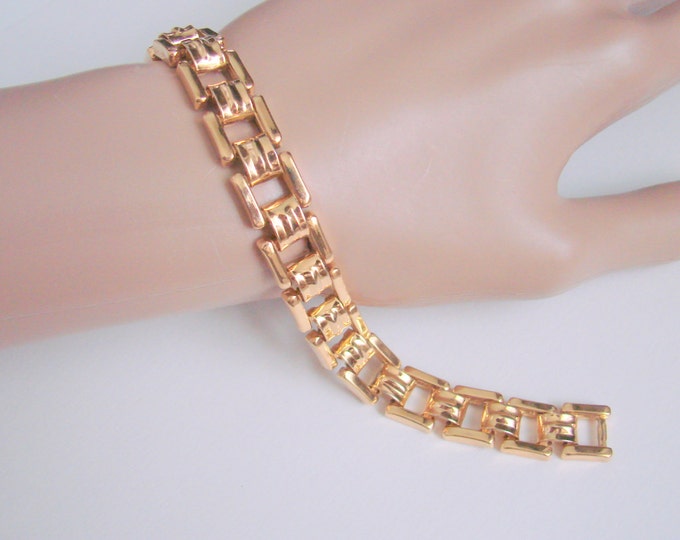 1980s Napier Goldtone Link Bracelet / Classic Design / Designer Signed / Vintage Retro Jewelry / Jewellery