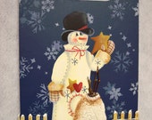 Painted Snowman Sign, Painted Snowman with Fence/Crock, Waving Snowman, Snowman Breadboard Sign,Fence/Crock, Snowman/Star/Heart, BICOFG