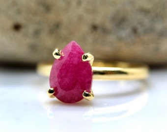 SUMMER SALE - Ruby ring,teardrop gold ring,pear ring,prong ring,stacking stone ring,stacking ring,gold filled ring,drop ring
