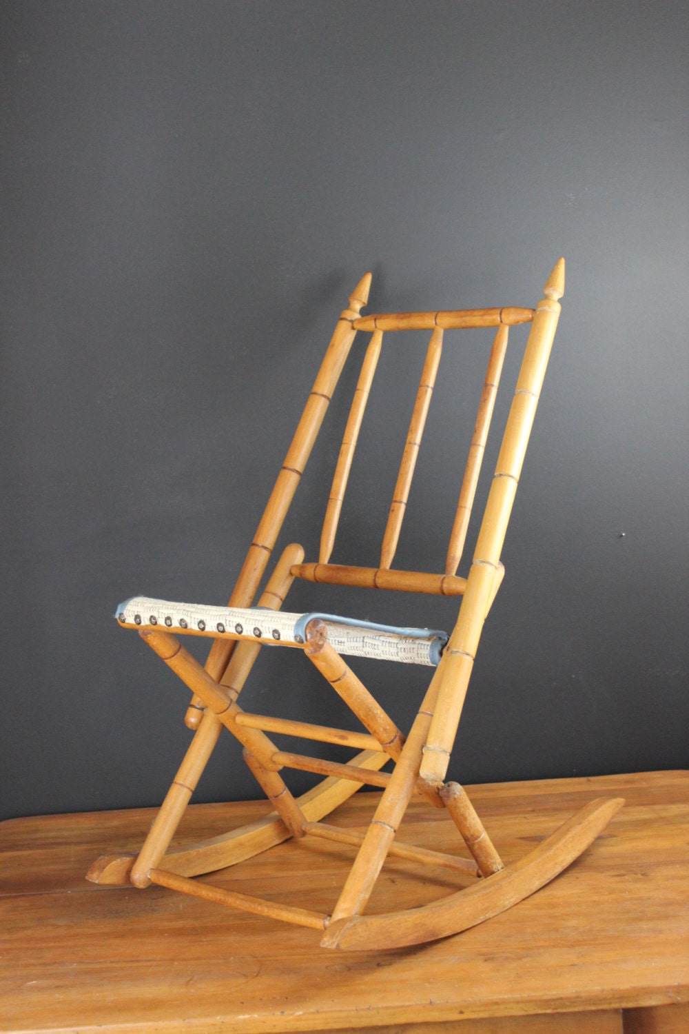 Vintage Child Doll Rocker Folding Rocker Rocking Chair – Haute Juice