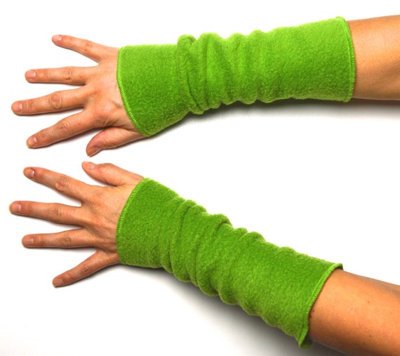 Arm Warmers Wrist Warmers fleece spring green by Verbunterei