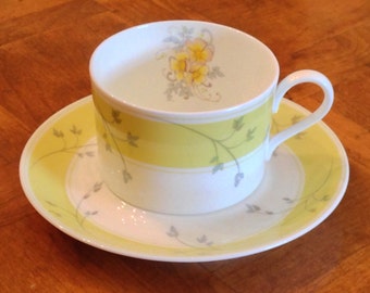 Mikasa "Caress" Set of Four Teacups and Four Saucers