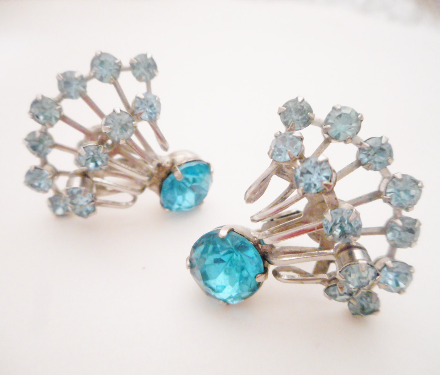 Vintage Blue Rhinestone Earrings 1940s 40s by beautifulpassions