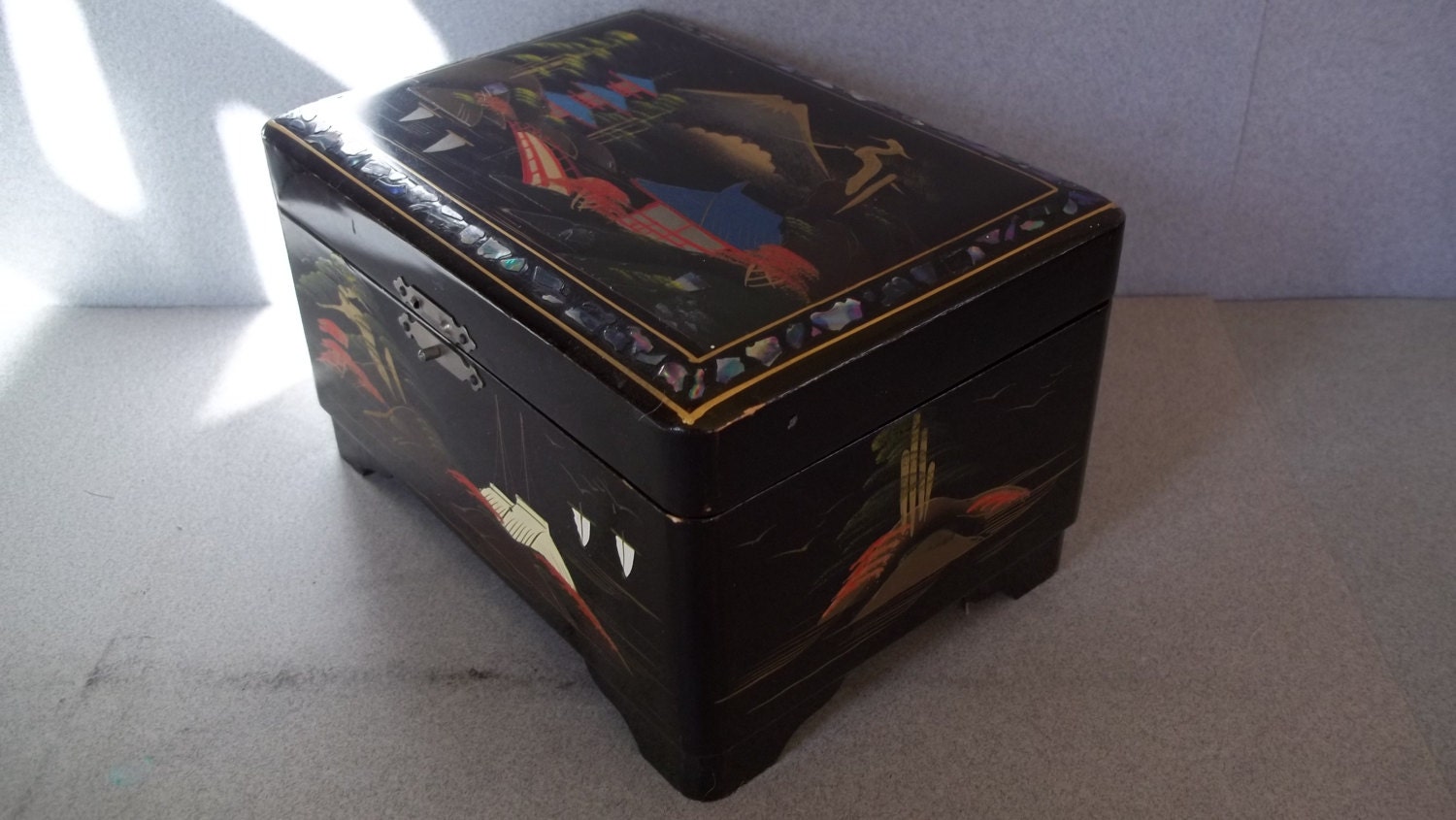 1960s Japanese Laquer Jewelry Box Asian Jewelry by VillageFair