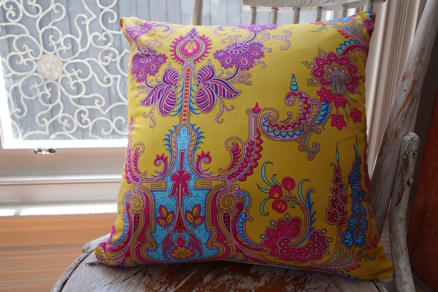 Jennifer Paganelli Crazy Love JoAnn Cushion Cover/pillow 45cm