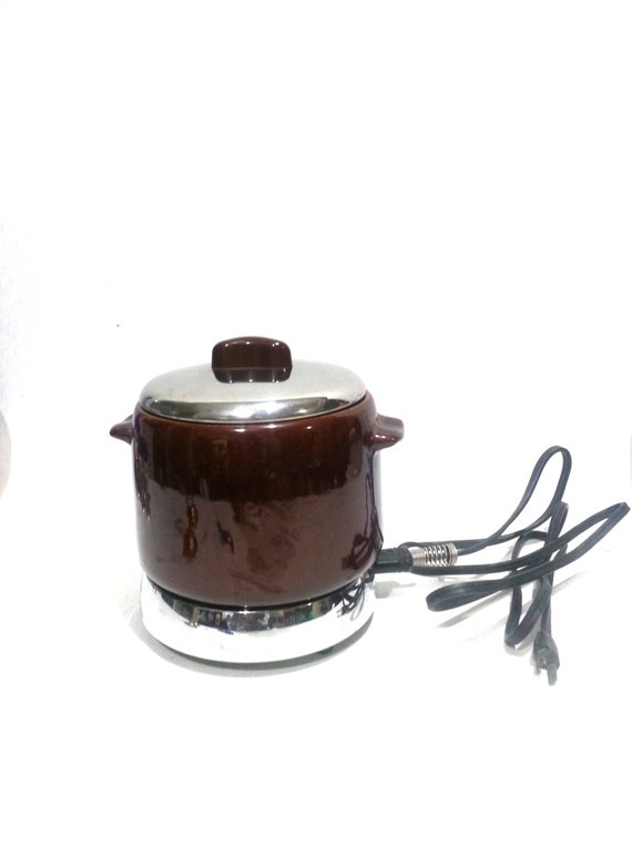 West Bend Bean Pot Slowcooker Electric Warmer 70s by DeAnnasAttic