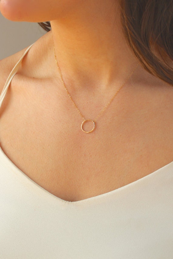 Gold hammered eternity necklace (model photo)