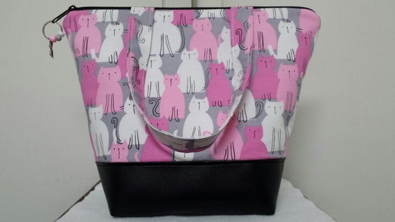Insulated Cat Print Lunch Bag from BagitwithKF Creations