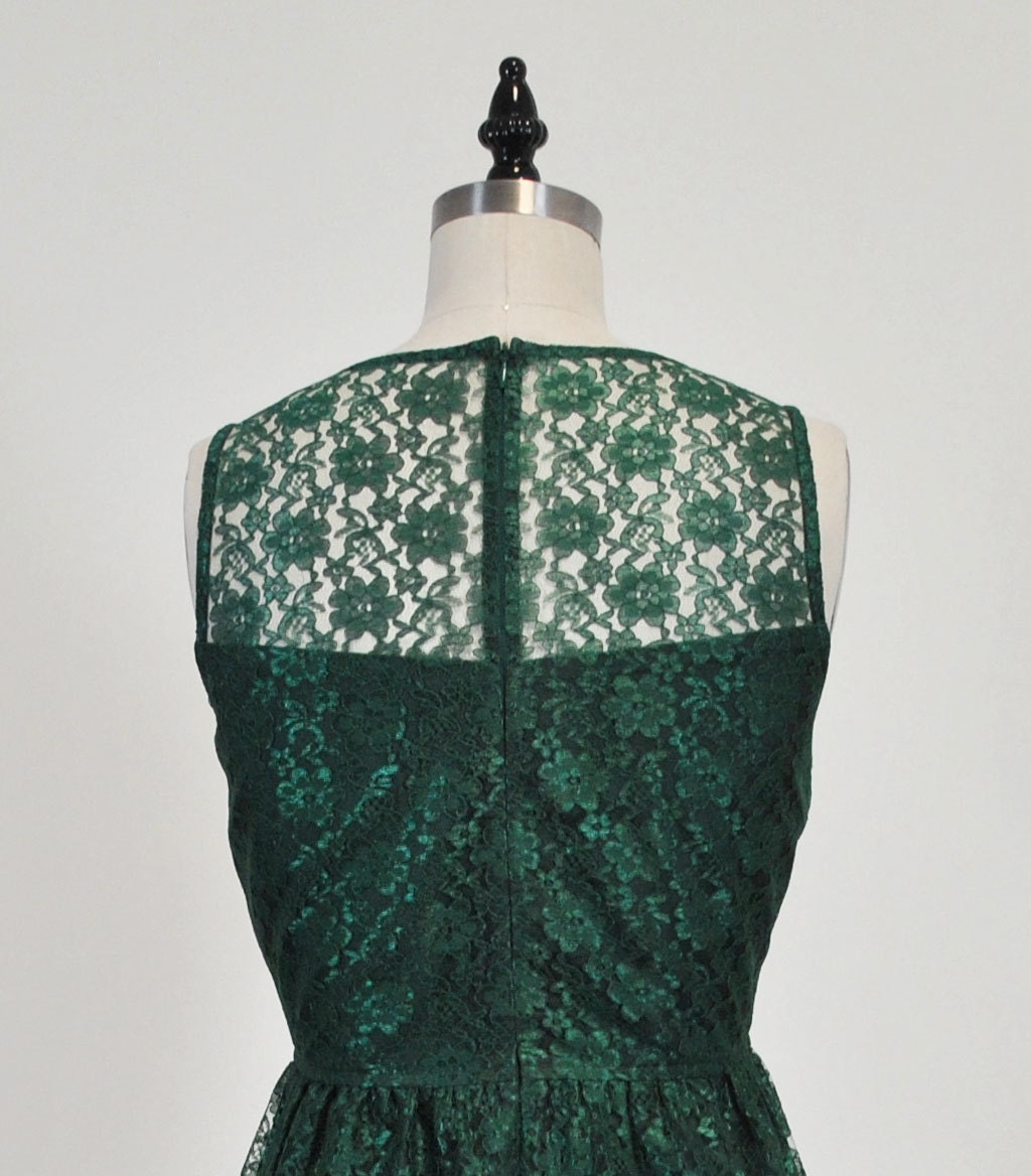 emerald green lace styles